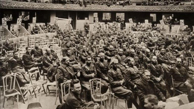 41312_Paris_Caucus_0001