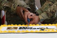 us-army-soldiers-cut-into-a-cake-during-a-birthday-d1f343-1024
